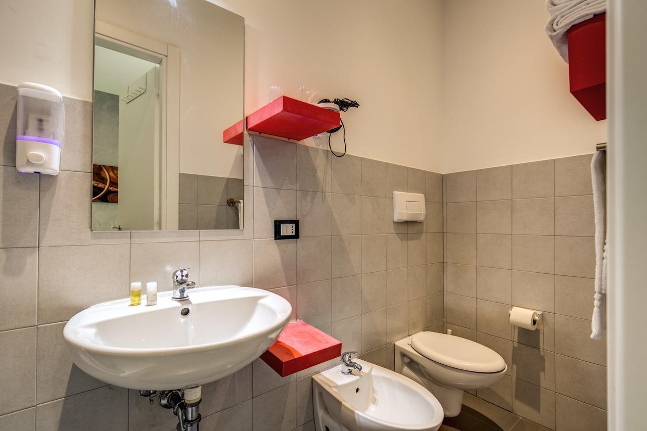Enzo Luxury Rooms Roma Exterior foto