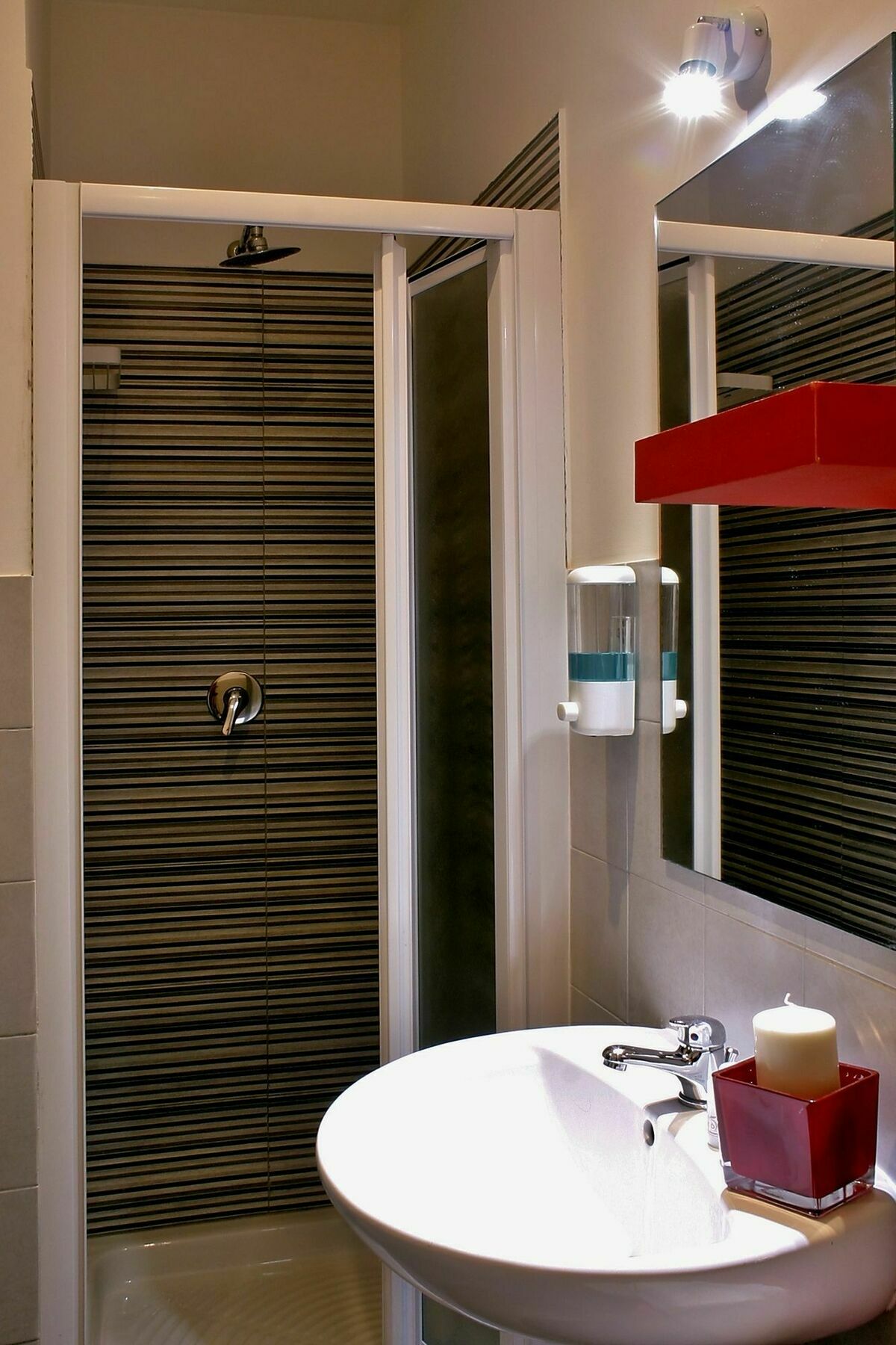 Enzo Luxury Rooms Roma Exterior foto